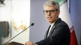 Irán a Francia: amenazar a sanciones no añade nade a su prestigio