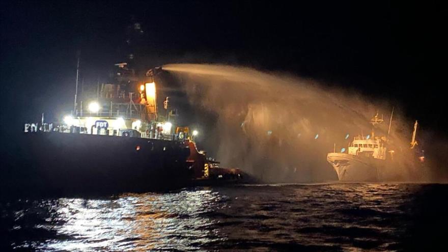 Servicio de Tráfico de Buques de Malta brindando asistencia en el mar al Conscience, 2 de abril de 2025. 