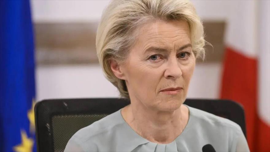 La presidenta de la Comisión Europea, Ursula von der Leyen en una reunión con Giorgia Meloni, en la isla de Lampedusa, 2023, Italia (Foto: Anadolu)