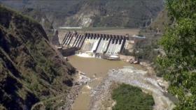 India reduce flujo de agua hacia Pakistan a través de presa Baglihar