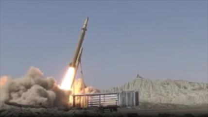 Irán presenta un nuevo misil balístico bautizado “Qasem Basir”