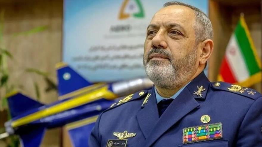 El ministro de Defensa de Irán, el general de brigada Aziz Nasirzade.