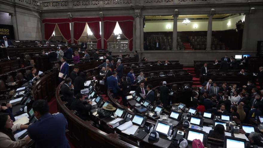Amenazas sobre Congreso de Guatemala: opositores quieren el poder