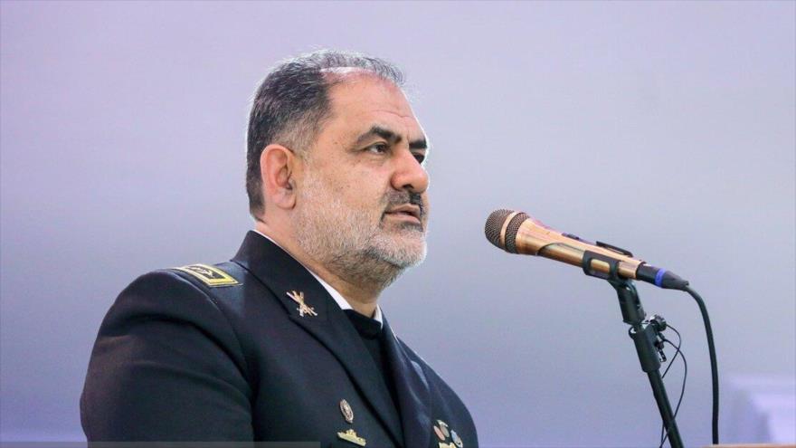El comandante de la Armada del Ejército de Irán, el contralmirante Shahram Irani.