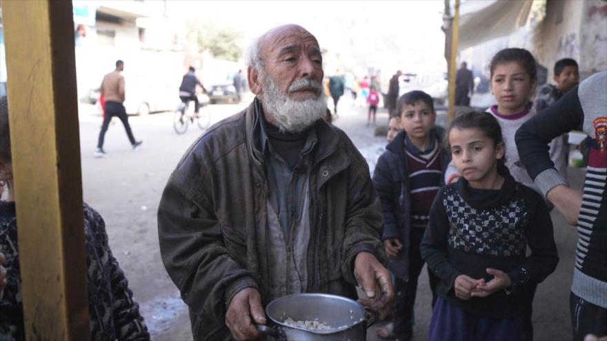 14 ancianos fallecen por desnutrición y escasez de medicamentos en Gaza | HISPANTV