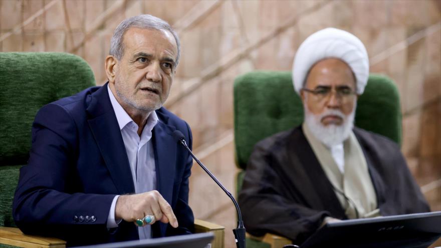 El presidente de Irán, Masud Pezeshkian, en la quinta visita provincial a Kermanshah, 14 de mayo de 2025. (Foto: Presidencia de Irán)
