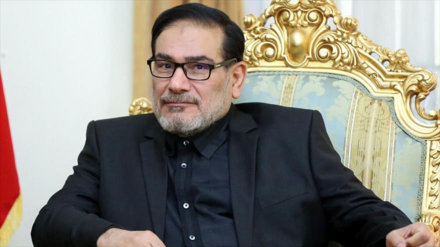Ali Shamjani, asesor para asuntos políticos del Líder de la Revolución Islámica, el ayatolá Seyed Ali Jamenei.