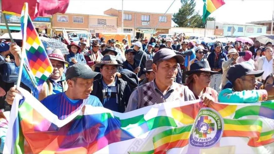 Evistas marchan en apoyo a candidatura de Morales, tras inhabilitación