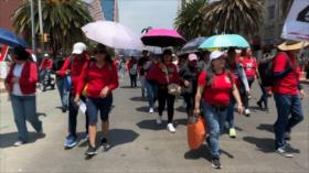 Maestros en México paran indefinidamente por condiciones laborales