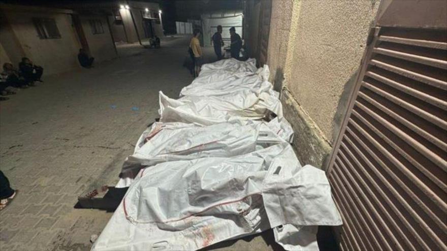 Cuerpos de palestinos tras ataque israelí en el norte de la Franja de Gaza, 29 de mayo de 2025
