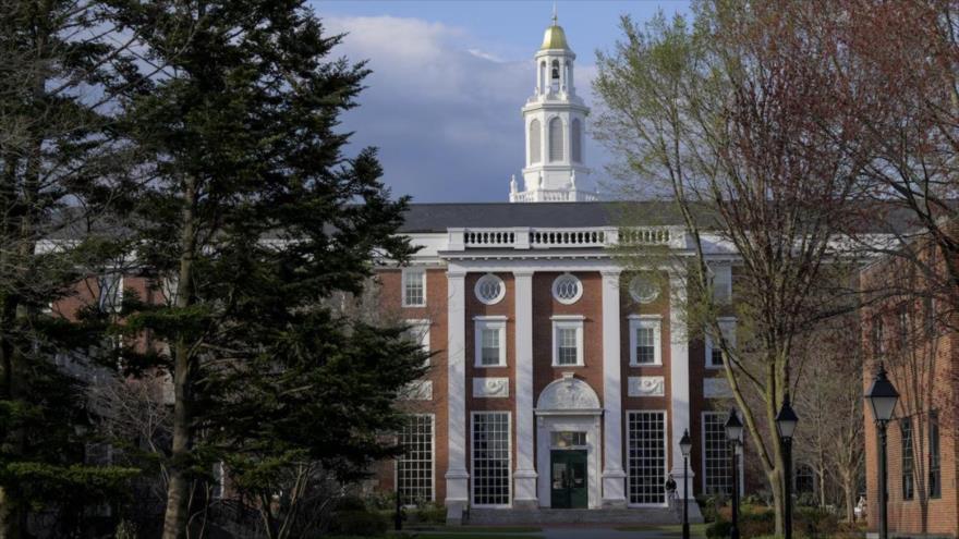 El campus de la Escuela de Negocios de la Universidad de Harvard en Cambridge, Massachusetts, EE. UU., 15 de abril de 2025. (Foto: Reuters)