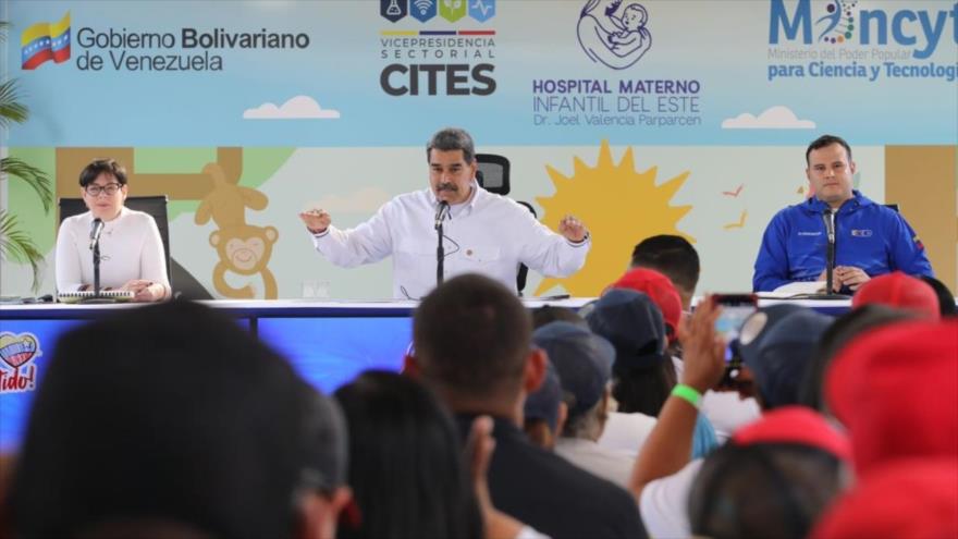 El presidente de Venezuela, Nicolás Maduro, en un acto por el canal estatal Venezolana de Televisión (VTV), 20 de mayo de 2025.