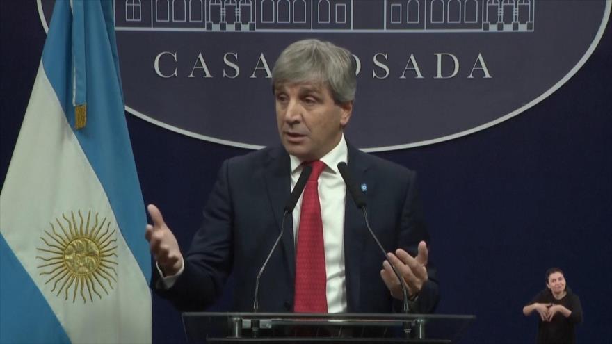 Argentina anuncia medidas para estimular el uso de dólares en la economía