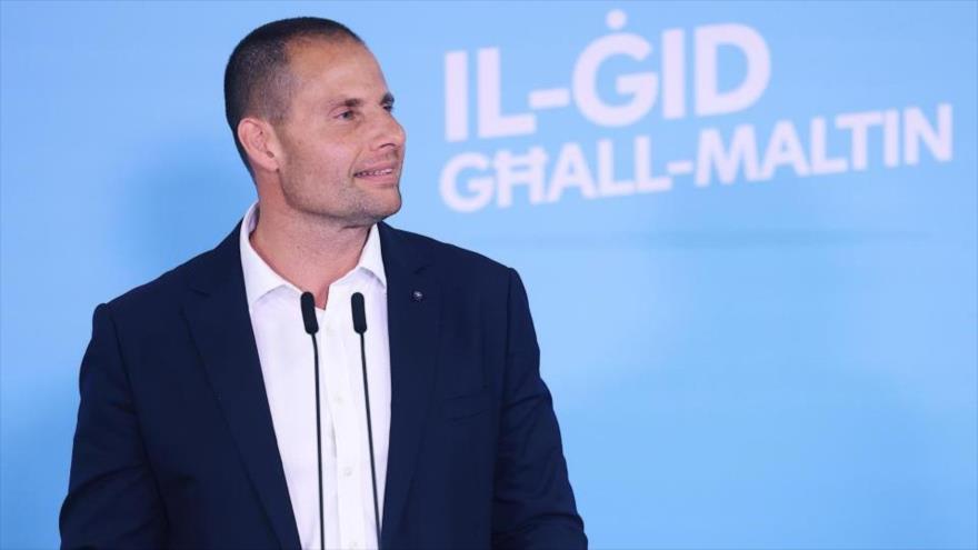 El primer ministro de Malta, Robert Abela, durante un acto político en Mosta, 25 de mayo de 2025. (Foto: PL)