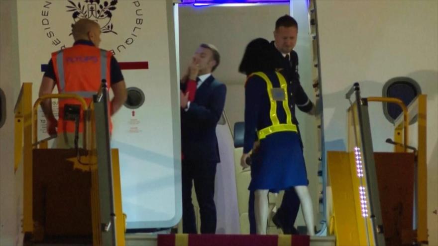 Macron es captado en vídeo siendo abofeteado por su esposa