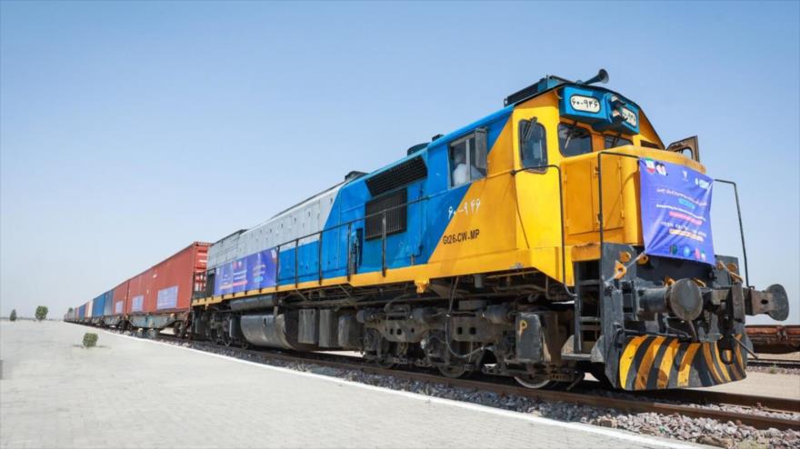 Irán y China fortalecen lazos comerciales con nueva ruta ferroviaria, julio de 2024.