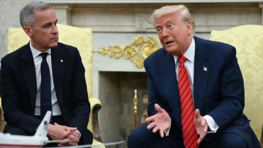La reunión entre el premier de Canadá, Mark Carney (izda.) y el presidente de EE.UU., Donald Trump, 6 de mayo de 2025.