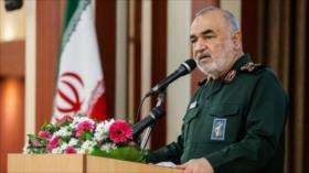 Jefe del CGRI a EEUU: Irán no se rendirá ante voluntad de otros