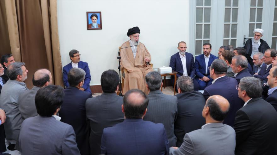 El Líder de Irán, el Ayatolá Seyed Ali Jamenei, en su intervención con los gobernadores, 28 de mayo de 2025.