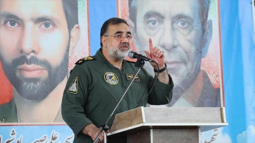El comandante de la Fuerza Aérea iraní, general de brigada Hamid Vahedi.