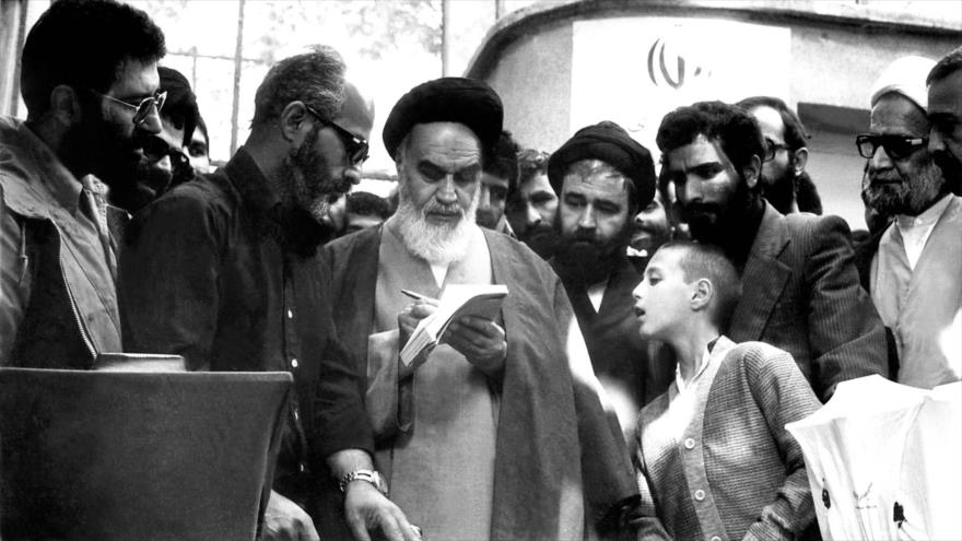 Imam Jomeini: Guía del Renacer Islámico | HISPANTV