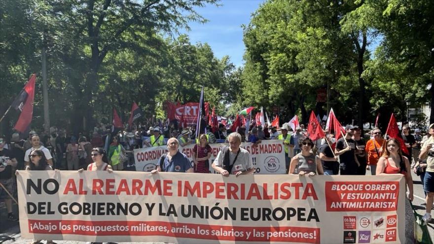 Una manifestación contra el rearme europeo y el genocidio en Palestina, Madrid, el 7 de junio de 2025. (Foto: X)