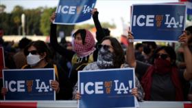 Trump busca prohibir uso de máscaras en protestas contra su gobierno