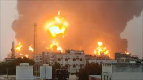 Israel bombardea puerto estratégico de Al-Hudayda, oeste de Yemen