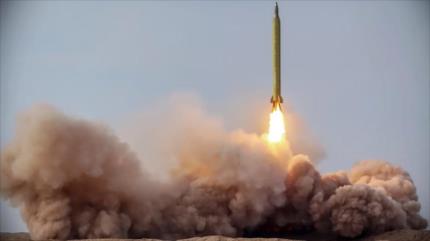 Irán prueba con éxito novedoso misil con ojiva de dos toneladas