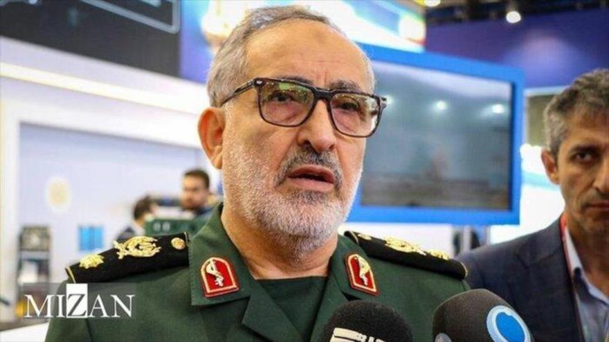 El general Ali Shadmani, nevo comandante de la base Jatam Al-Anbia.