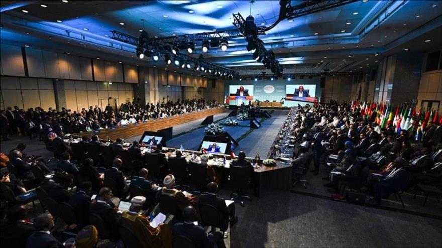 Los ministros de Exteriores de la Liga Árabe en una reunión en Estambul (Turquía), 20 de junio de 2025.
