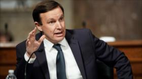 Senador: Al atacar centro nuclear iraní, Trump solo puso en peligro a EEUU