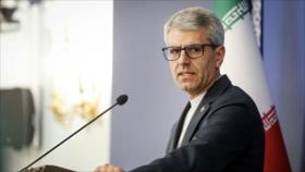 Irán reitera su derecho nuclear y condena hipocresía diplomática de EEUU