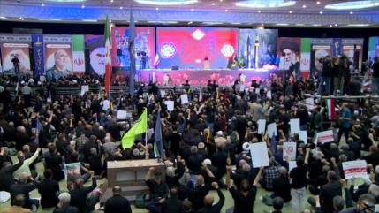 Irán rinde honores a los mártires de la brutal agresión israelí
