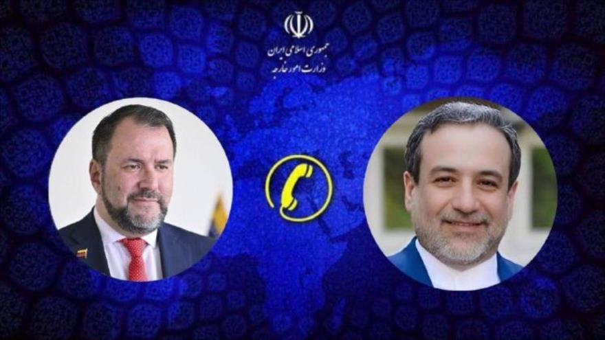 El ministro de Asuntos Exteriores iraní, Seyed Abás Araqchi (dcha.), y su homólogo venezolano, Yván Gil.
