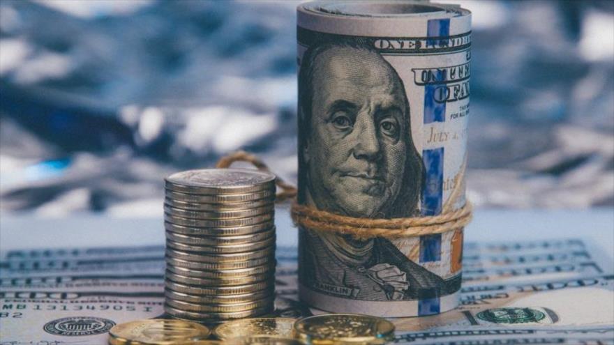 Trump está hundiendo el dólar por tres razones; aquí se explican | HISPANTV