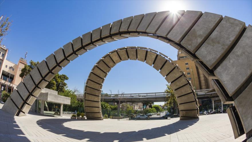 500 graduados universitarios iraníes listos para combate contra Israel 