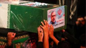 Iraníes dan el último adiós al general mártir Izadi, héroe de Resistencia