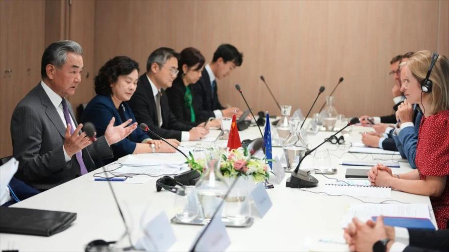 China afirma que no puede permitir que Rusia pierda en Ucrania