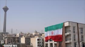 Periodistas visitan zonas residenciales iraníes atacadas por Israel