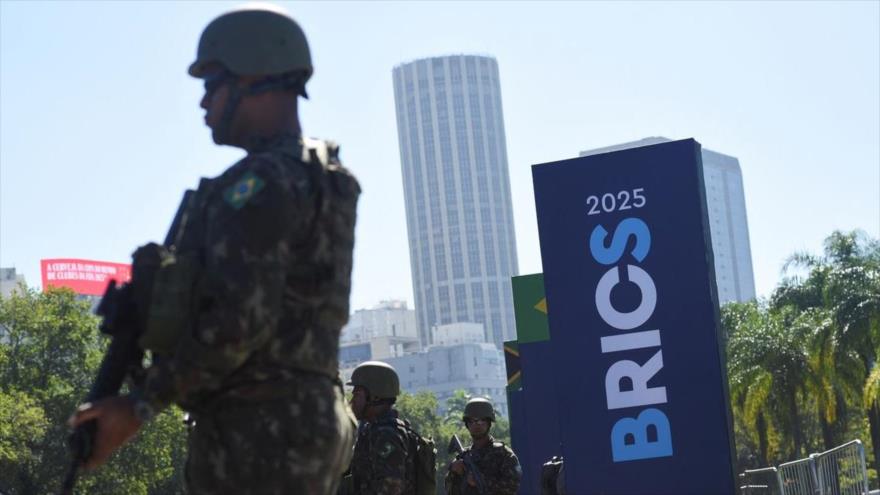 BRICS debe estar alerta frente a la agresión de Israel y EEUU contra Irán