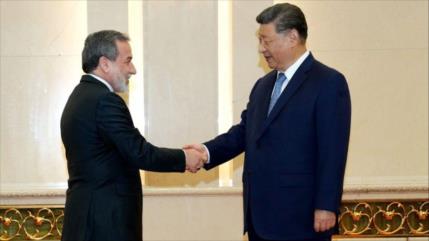 China reitera apoyo a Irán en salvaguardia de su soberanía ante Israel