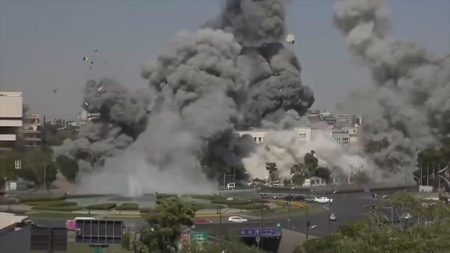 Israel bombardea el cuartel general del ejército sirio en Damasco, capital siria, 16 de julio de 2025.