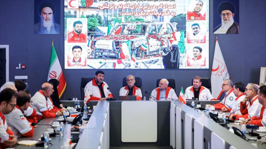 El presidente de Irán, Masud Pezeshkian, en la reunión del Consejo de Asesores de la Media Luna Roja, 16 de julio de 2025. (Foto: president.ir)