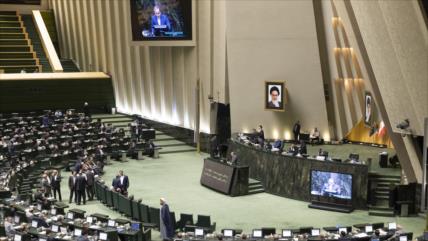 Parlamento iraní insta a 44 países a castigar a Israel y Estados Unidos