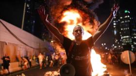 Manifestantes bloquean vía principal en Tel Aviv en protesta contra Bibi