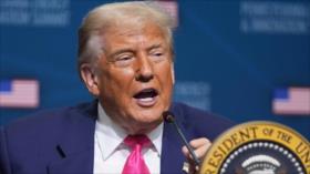 Trump amenaza a BRICS y avisa que “se disolvería” si socava el dólar