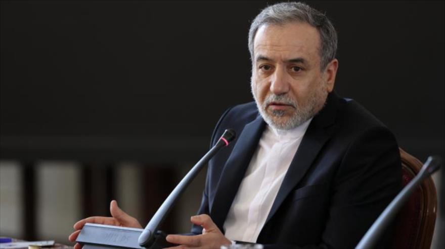 El canciller iraní, Seyed Abás Araqchi, durante una reunión en el Ministerio de Asuntos Exteriores, 26 de julio de 2025.