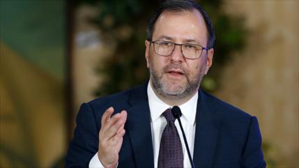 Venezuela denuncia a EEUU por retención ilegal de 33 menores