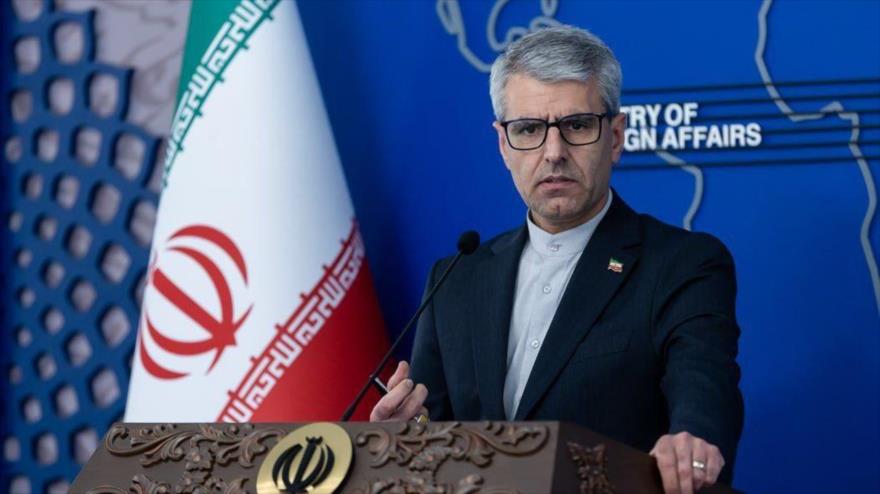 El portavoz de la Cancillería de Irán, Esmail Baqai, en una rueda de prensa en Teherán, la capital.